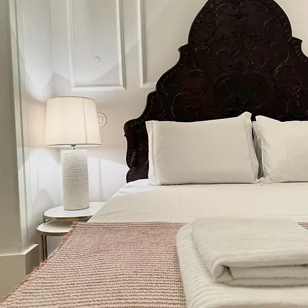 Quiet Luxury On Rua Augusta Homestay Lisbon