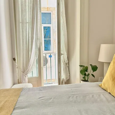 Quiet Luxury On Rua Augusta Homestay Lisbon